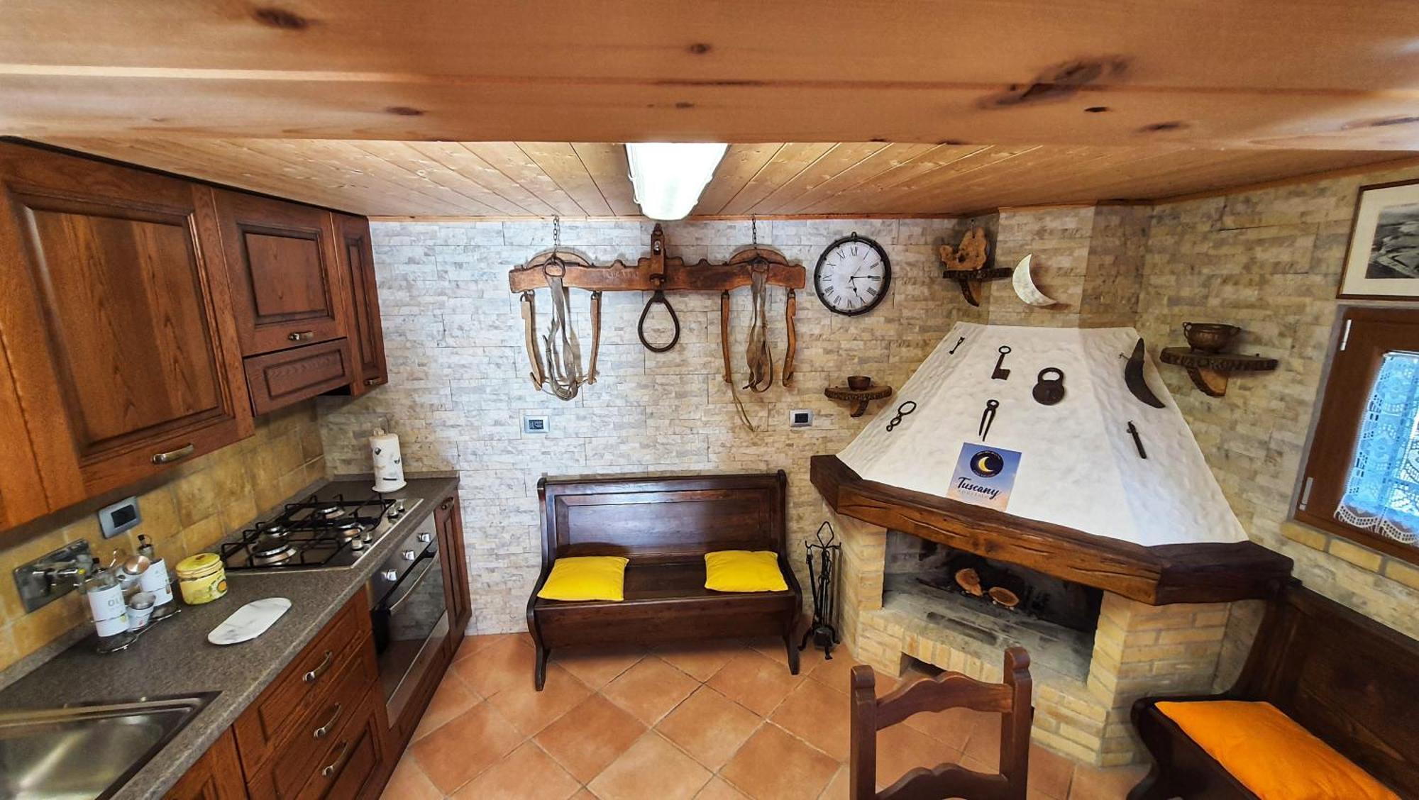 Spicchio Di Luna - Casa Vacanze Albiano Magra Bagian luar foto